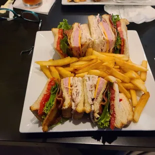 Club and fries