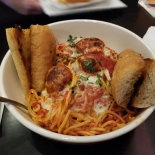 Baked spaghetti with meatball added