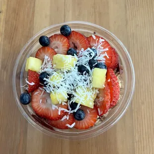 Traditional Acai Bowl without bananas