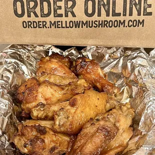 Perfectly done Teriyaki wings and drumettes @ #MellowMushroom-Durbin Park