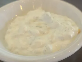 2 Creeks Bar and Grill