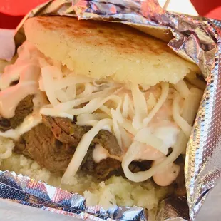 Stuffed arepa with steak