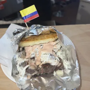 Steak arepa