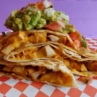 CHICKEN QUESADILLA