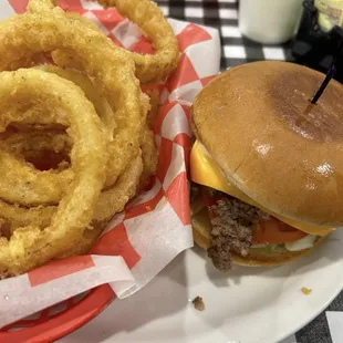 Cheeseburger and onion rings