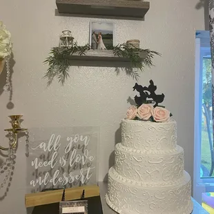 Display cake for wedding planner at Smith's Elegant Designs.