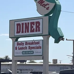 The infamous Mel&apos;s Diner sign out front