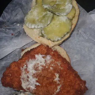 Fish sammy w/extra pickle