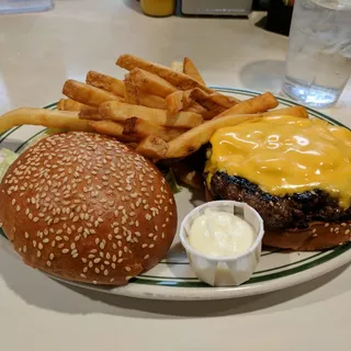 1/2 lb Hamburger Patty