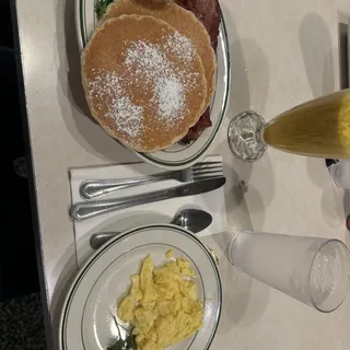 Old Fashioned Buttermilk Pancakes