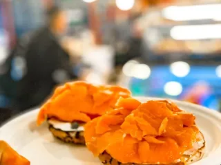 Mo'z Cafe