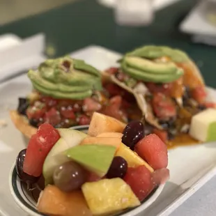 *Huevos Rancheros with fruit