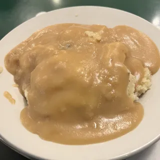 Lumpy Mash Potatoes W/ Gravy