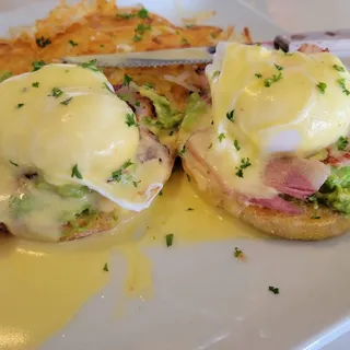 Avocado Eggs Benedict