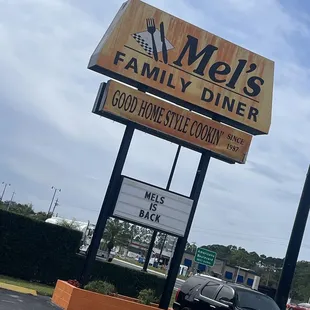 BACK OPEN!!!!!!!!