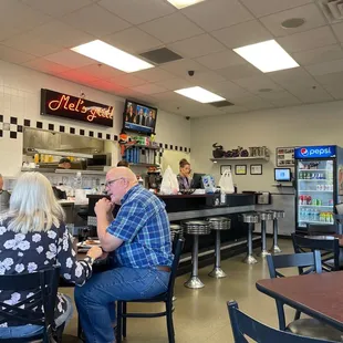 Great menu, many selections, easy parking. Love the diamond plate wainscoting!
