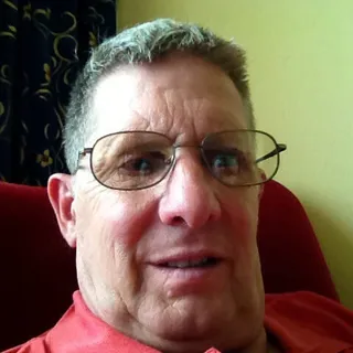 Bob R.