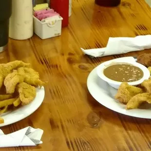 True American Catfish here at Mel's.Raised in America and cleaned and cooked at Mel's.Straight from the Mississippi River to Texas belly's!
