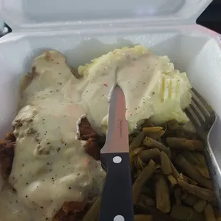 Amazing country fried steak and mashed potatoes. Found this place randomly and now its a favorite. Great prices and atmosphere.