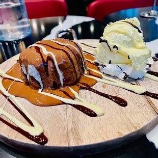 Lava Cake (Volcano Cake) with ice cream