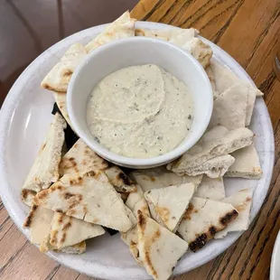 Roasted Garlic &amp; Lemon Hummus
