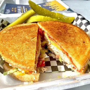 Hot Chick Sandwich.... chicken &amp;  bacon  BLT with garlic sauce.