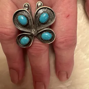 Butterfly ring