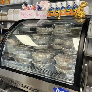 I think this is to go containers of food