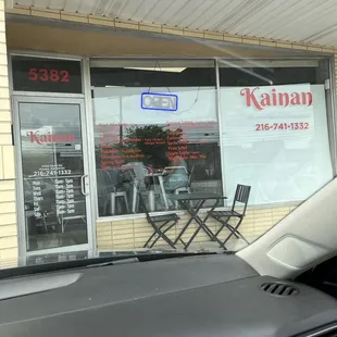 Outside look for Kainan not Mely's