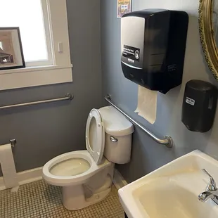 Clean bathrooms.