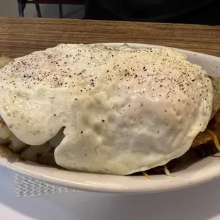 Breakfast bowl with hash brown pita tan bacon