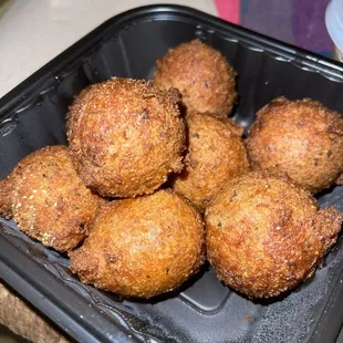 Hush puppies