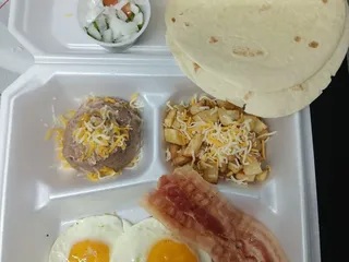 Hott Diggity Dawg Vending and Catering