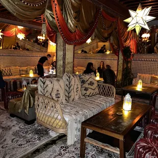 Lounge area 9pm Thursday night