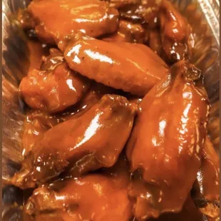 MeMee's Memphis Gold Wings