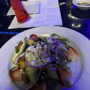 Strawberry salad with onion and avocado. Fantastic!