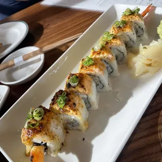 Salmon Dynamite Roll*