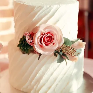 Vanilla wedding cake with lemon and strawberry filling