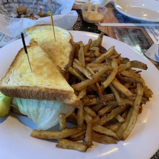 Really yummy BLT and fries that tasted even better than they looked