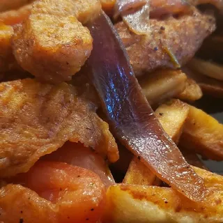 Pescado Saltado