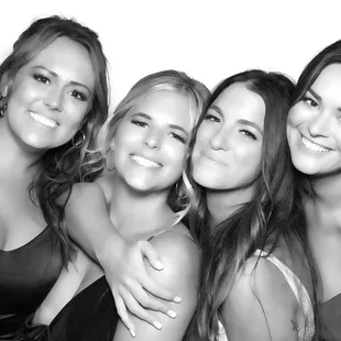black and white glam photo booth
