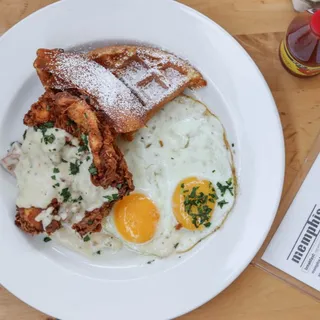 Buttermilk Fried Chicken & Waffle