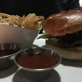 BBQ Bacon Cheddar Burger