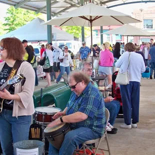 Open air pavilion, live music every week