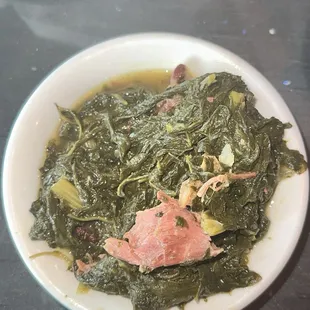 These were fireeee! The greens w/ turkey. Best thing out the whole experience.