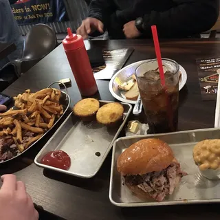 Memphis Sweet Smoked Pork Plate