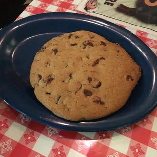 Chocolate Chip Cookie
