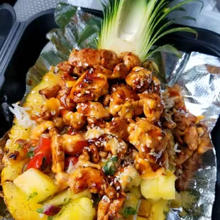 Chicken pineapple bowl with teriyaki sauce