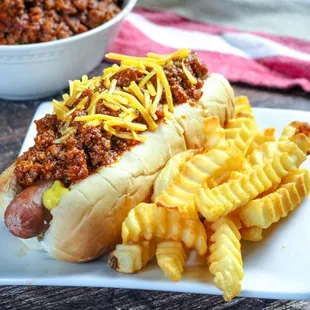 Chili Cheese Beef Dog Combo