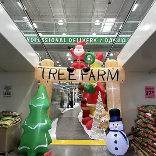 Christmas walk through display